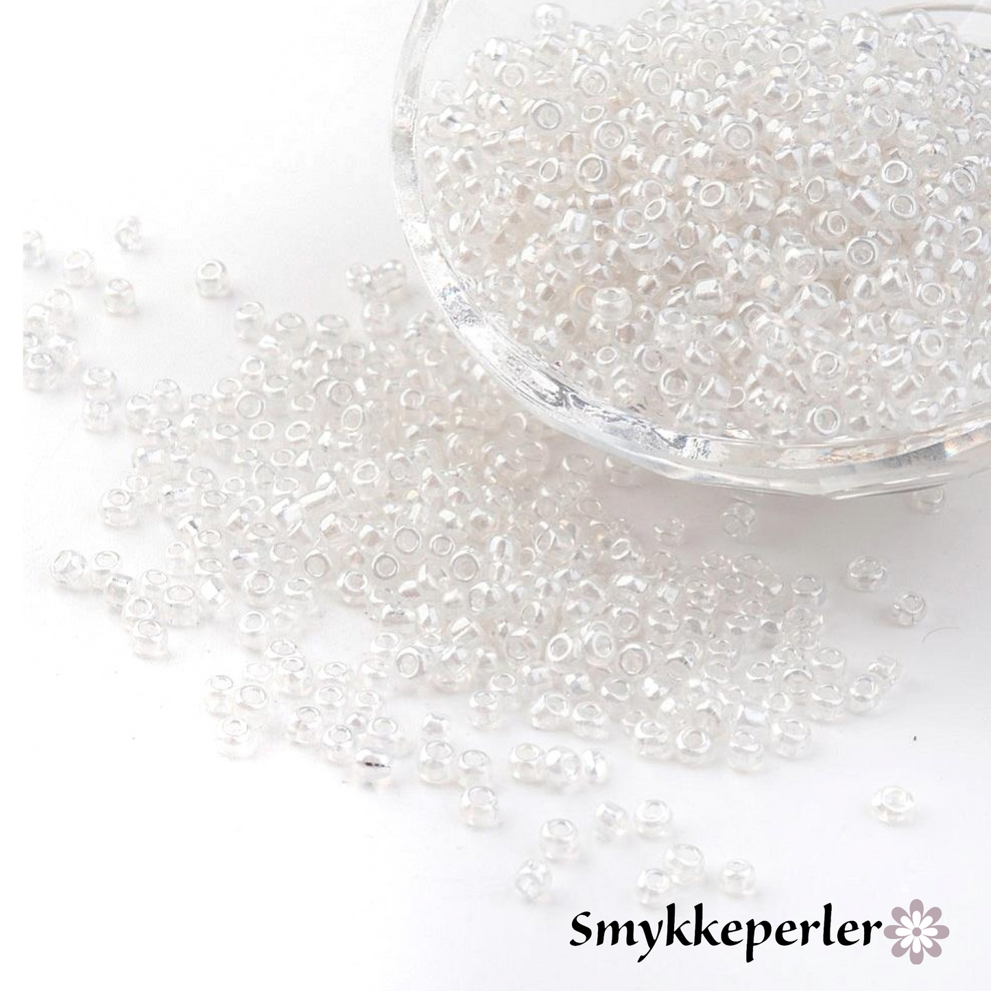 Seed beads klare transparent. Ca. 3 mm.