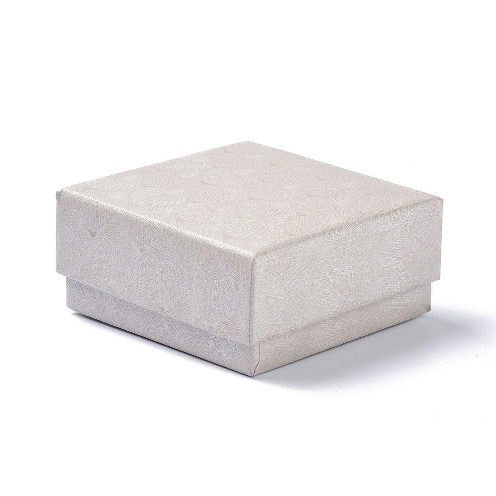 Smykkeæske ivory til opbevaring. 7,5cm. X 7,5cm. X 3,6cm.