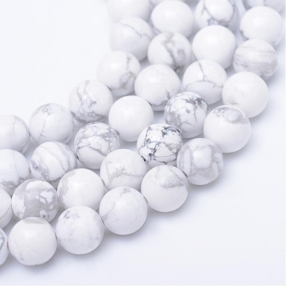 Howlite naturel 6mm hvid. Hel streng på ca. 38 cm.