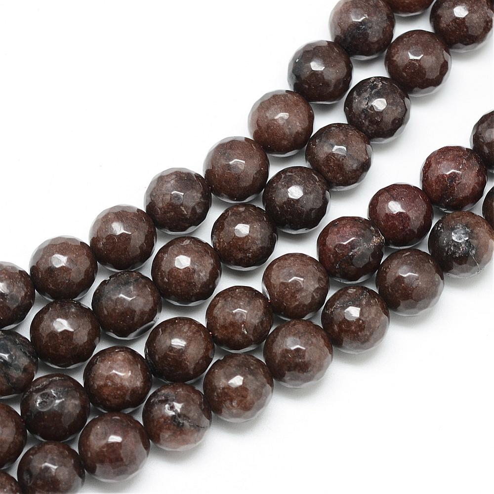 Jadefacetter chokoladebrune, runde 8 mm. Hel streng med på ca. 38 cm.