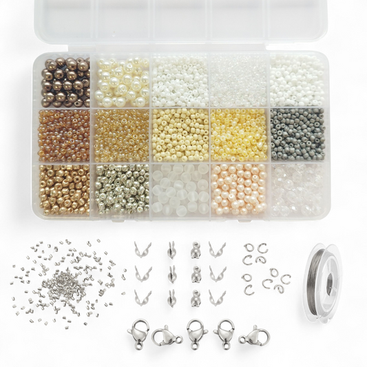 DIY perlebox med glas seed beads 3 mm og glasperler 4 og 6 mm. + diverse smykkematerialer.