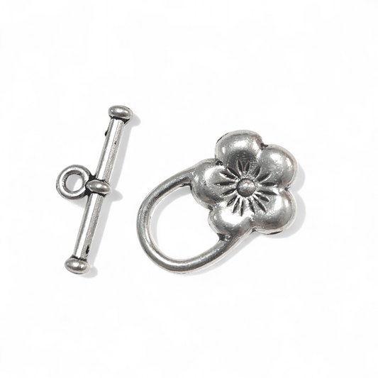 Blomster lås. Antik sølv look.