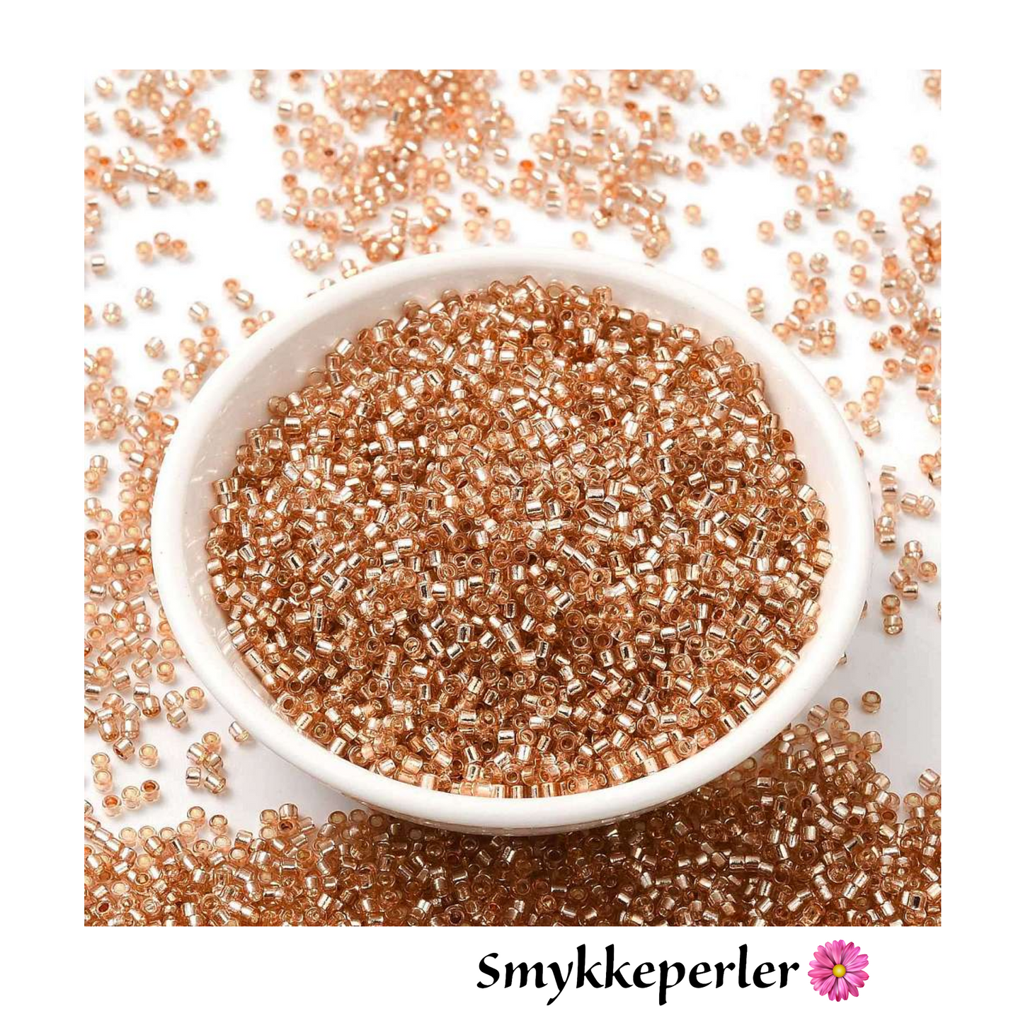 Cylinderperler delica style 2x1,5mm. 10g. Mørk peach med sølvkerne