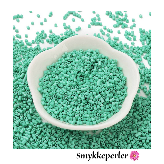 Cylinderperler delica style 2x1,5mm. 10g. Aqua.