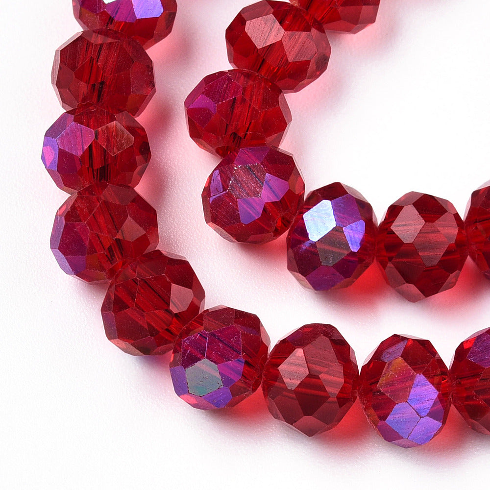 Glasfacetter mørkerøde rondeller 4x3 mm. Hel streng.