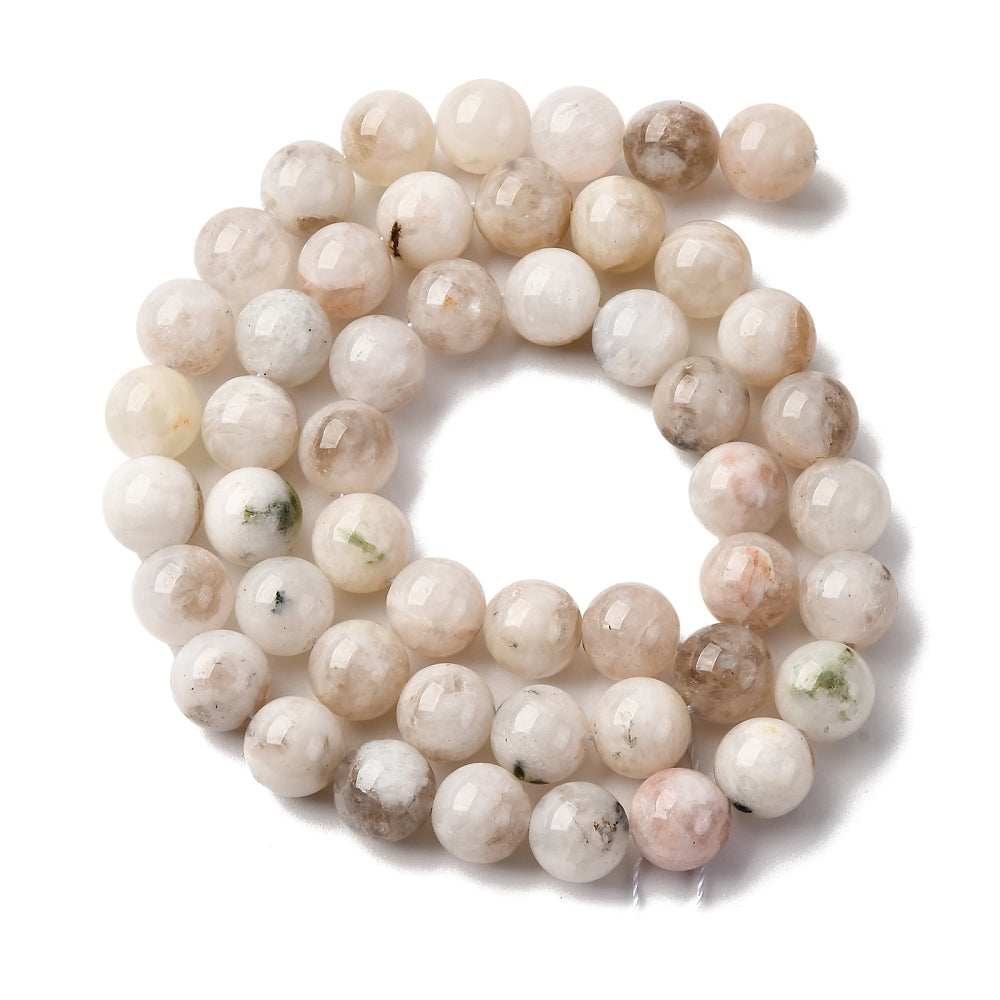 Hvide månesten 8 mm. Hel streng.