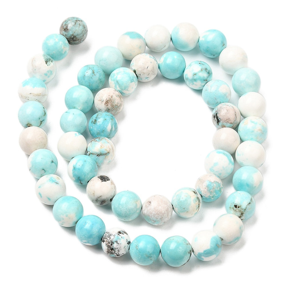 Magnesite naturel 8 mm turkis. Hel streng på ca. 38 cm.