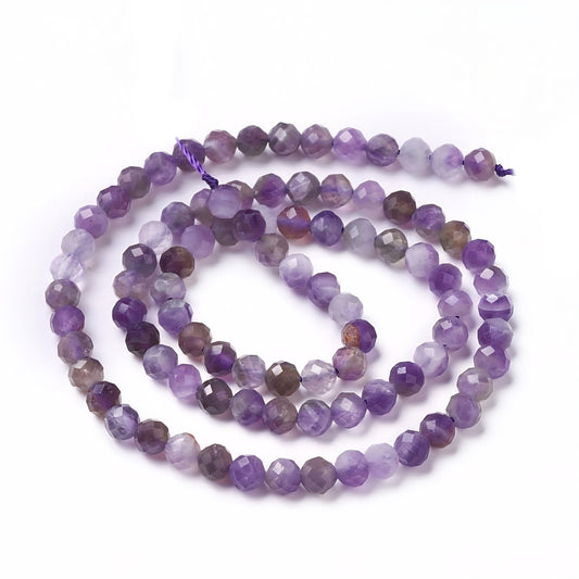 Amethyst ædelsten facetter 4 mm. Hel streng.