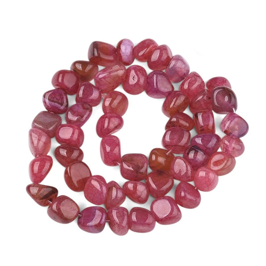 Agat cerise. Nugget 7-9 mm. Hel streng på ca.  38 cm.