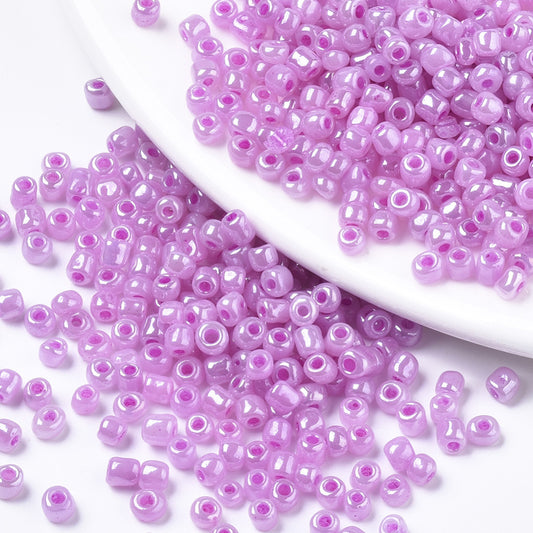 Seed beads violet. Ca. 3 mm.