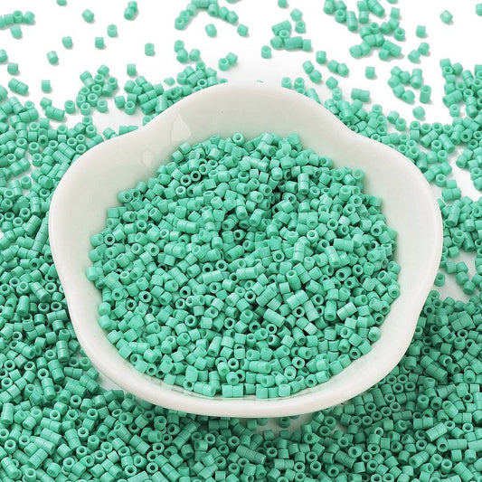 Cylinderperler delica style 2x1,5mm. 10g. Aqua.